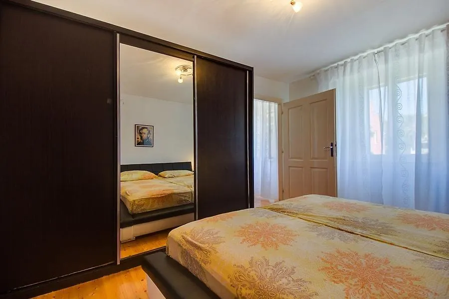 Apartment Mario Mali Lošinj 0*,